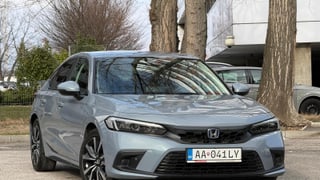 Civic 2.0 Elegance e:HEV - náhľad 1