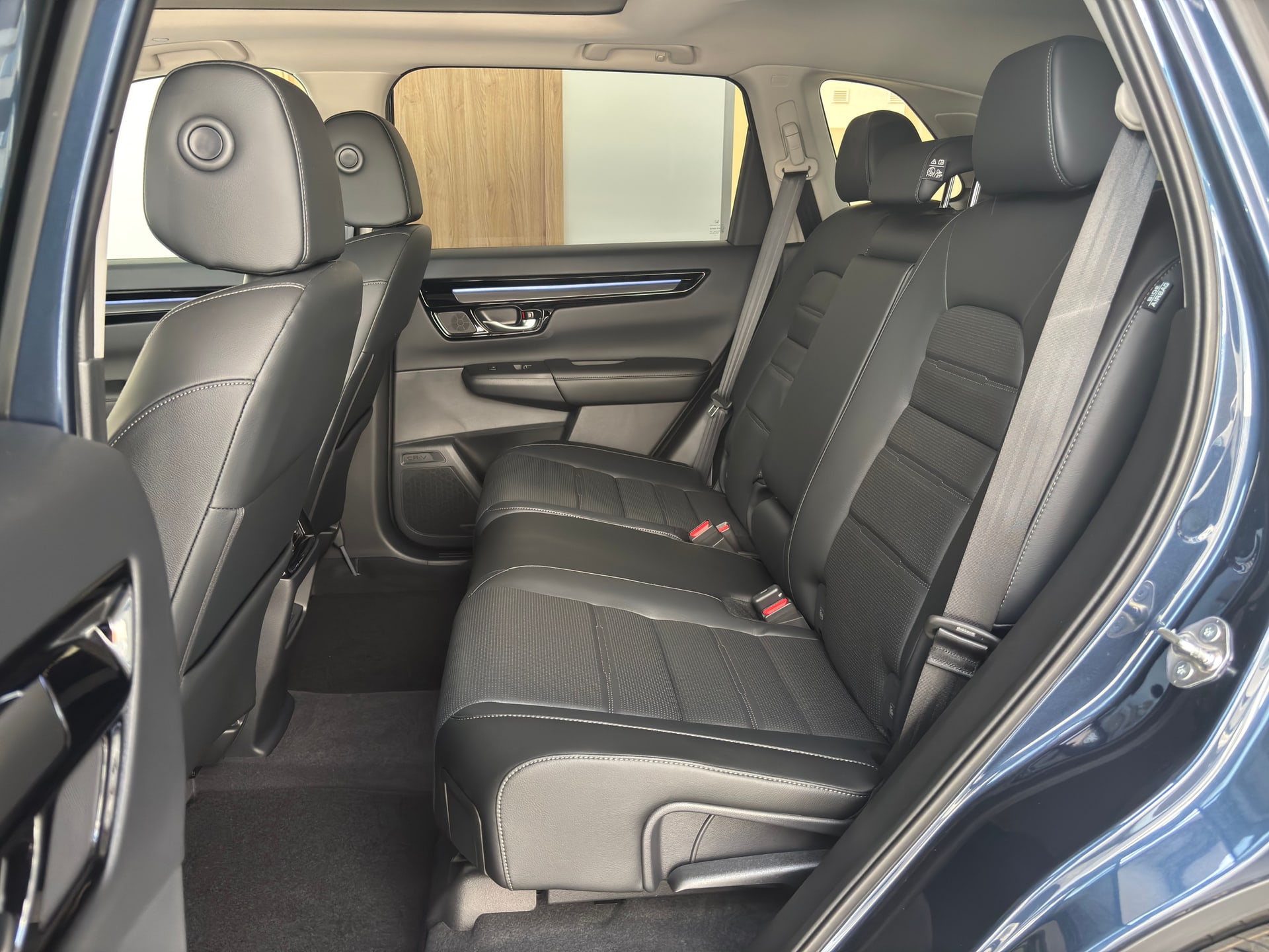 Honda CR-V Hybrid SUV Advance i-MMD - fotografia 6