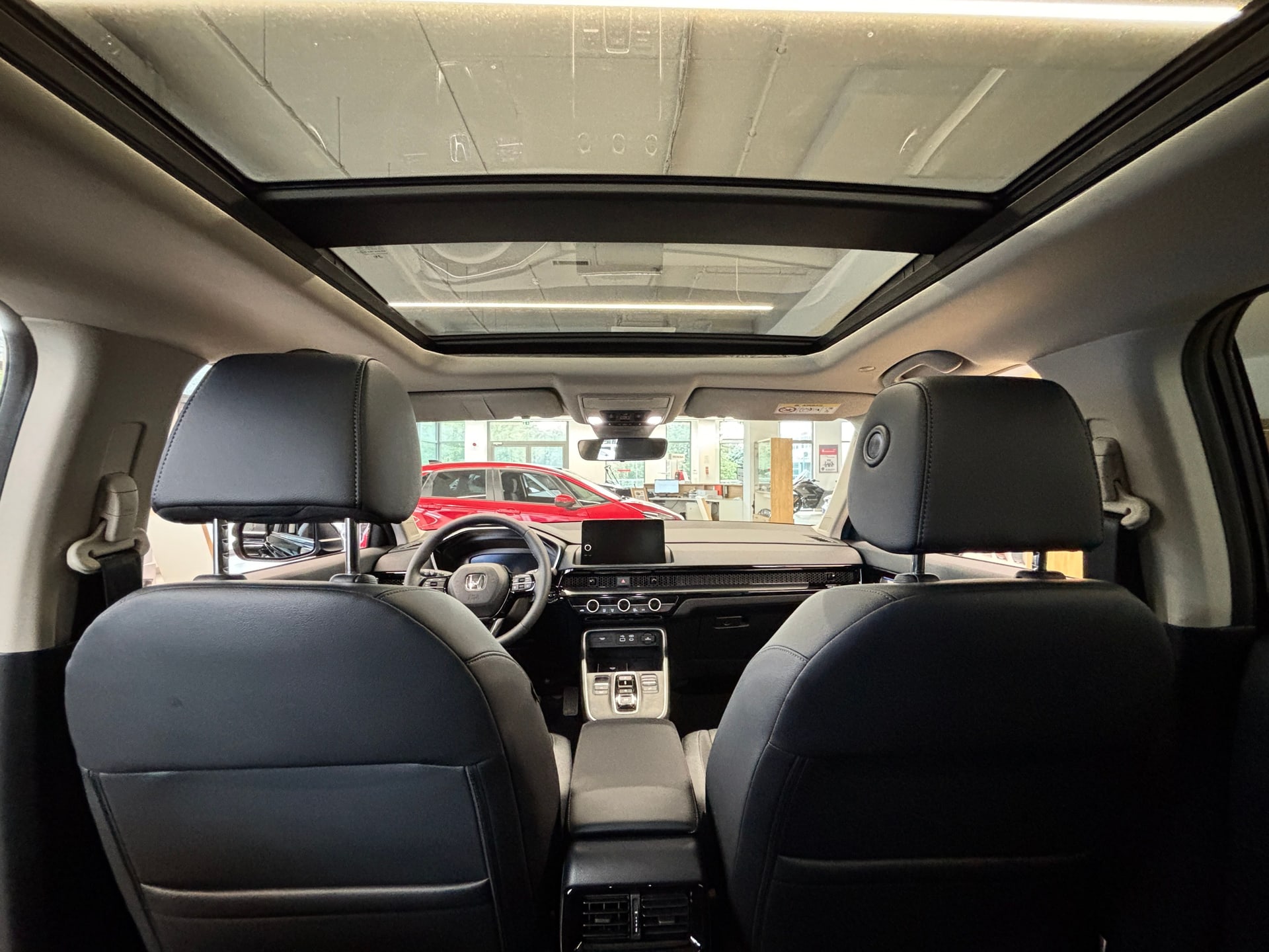 Honda CR-V Hybrid SUV Elegance AWD + Honda SENSING 360 i-MMD - fotografia 24