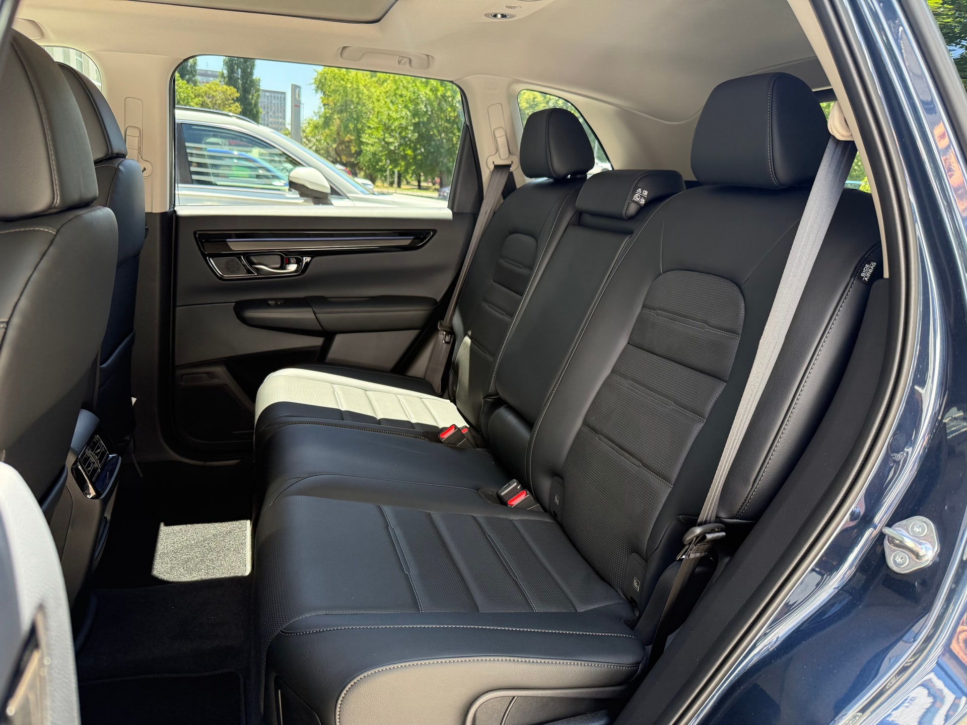 CR-V ELEGANCE 2WD E:HEV - fotografia 9