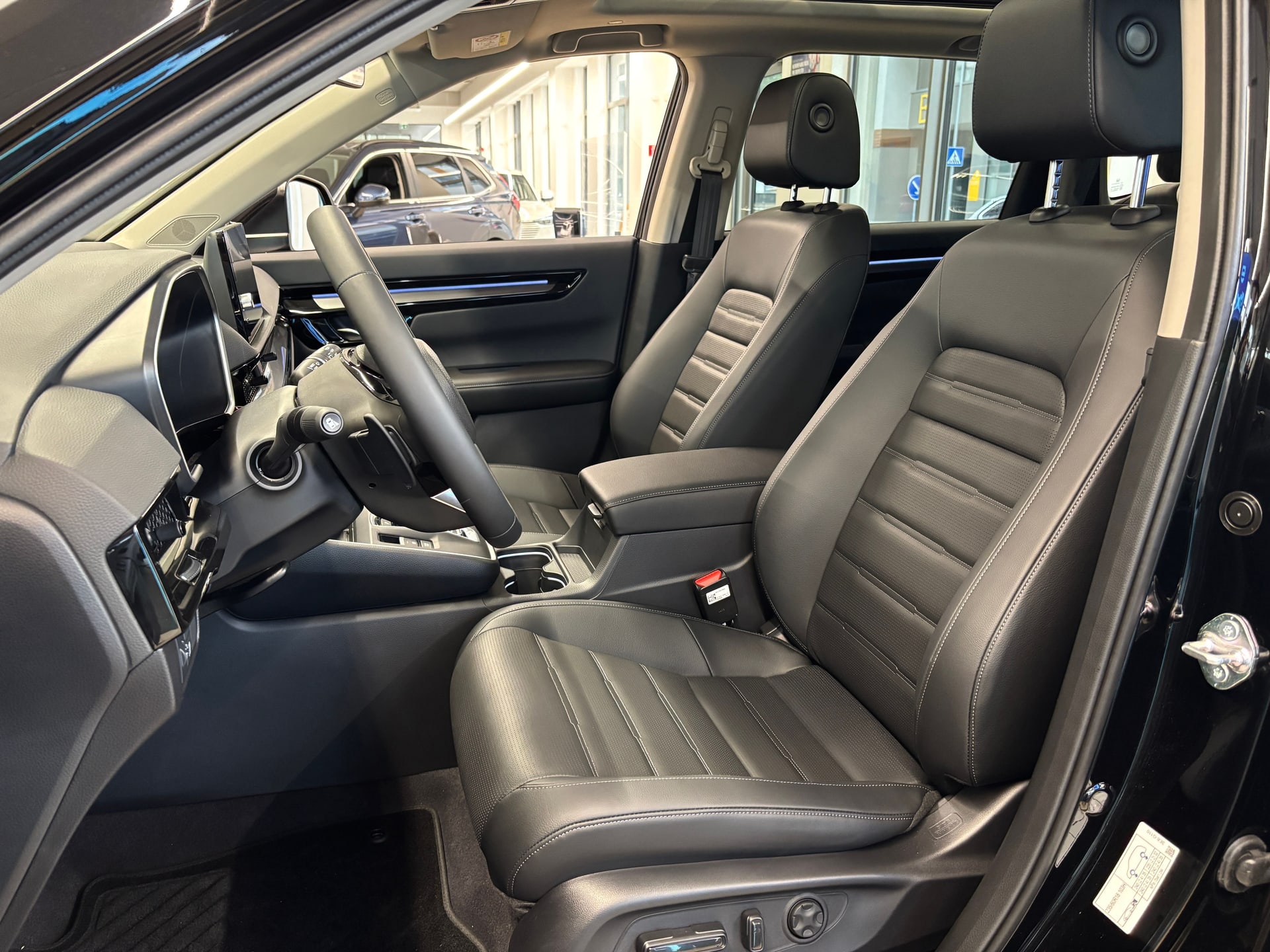Honda CR-V Hybrid SUV Elegance AWD + Honda SENSING 360 i-MMD - fotografia 8