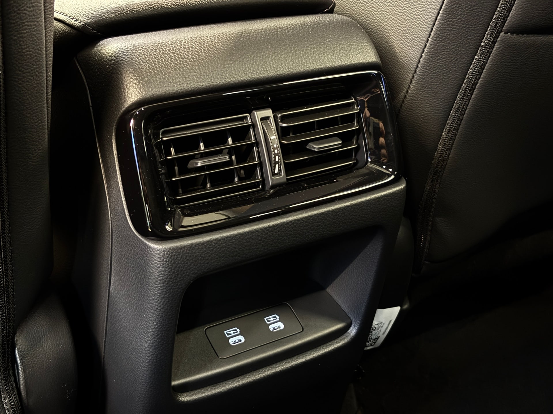Honda CR-V Hybrid SUV Elegance AWD + Honda SENSING 360 i-MMD - fotografia 20