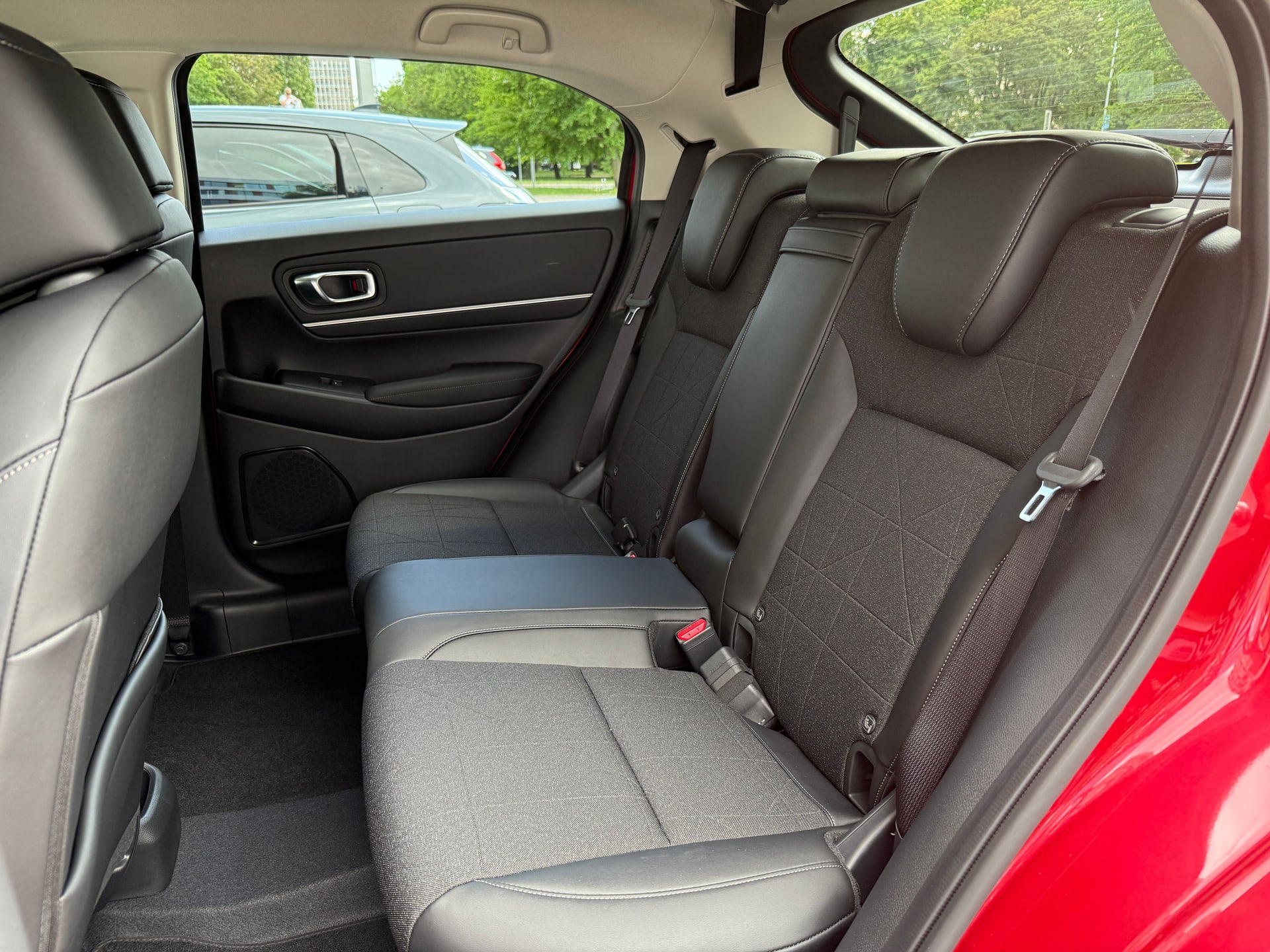 HR-V 1.5 Advance e:HEV - fotografia 8