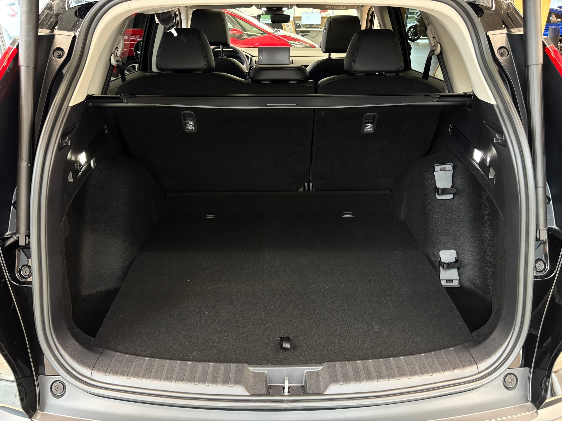 Honda CR-V Hybrid SUV Elegance AWD + Honda SENSING 360 i-MMD - fotografia 21