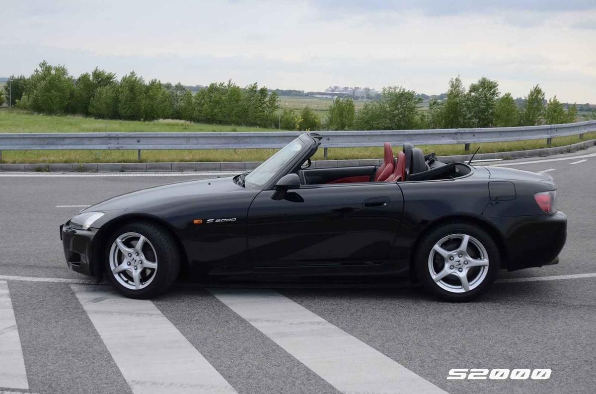 Honda S2000 AP1 - fotografia 10